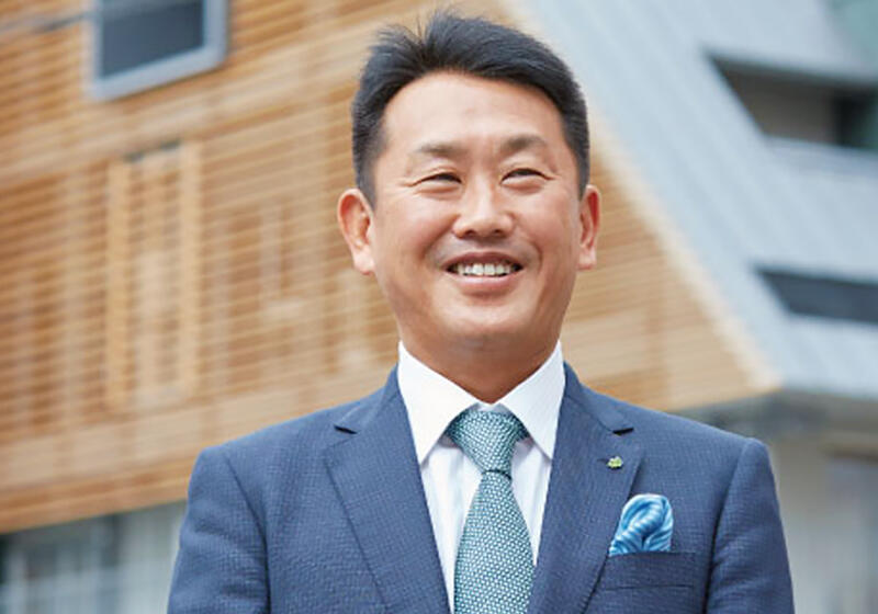 株式会社リヴ 代表取締役 波夛野 賢